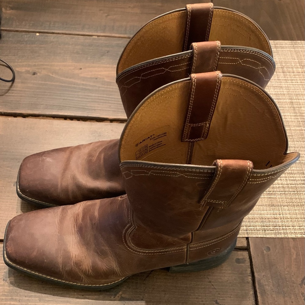 Artiat size 11
